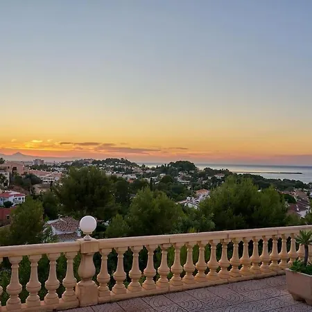 Magnifica Con Impresionantes Vistas Al Mar Denia